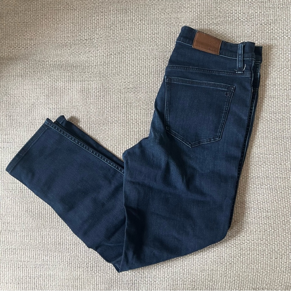 Madewell Stovepipe Jeans in Dark Wash Denim